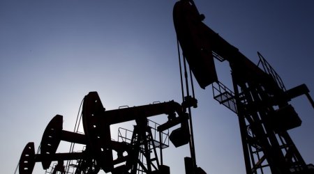 Brent oil falls to $82 per barrel