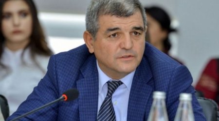 В ЦИК Азербайджана представлены документы о выдвижении Фазиля Мустафы на пост президента