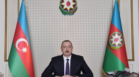 Президент Хорватии поздравил Ильхама Алиева