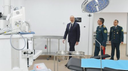 Prezident Bakıda DSX-nin yeni hərbi hospitalında olub