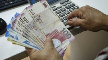 Monetary base in Azerbaijan up by 20%