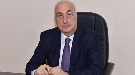 Президент Ильхам Алиев наградил Закира Фараджева
