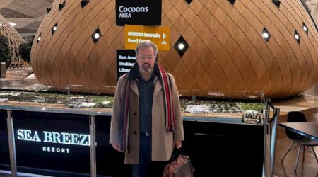 Seçkilərdə iştirak üçün gələn diplomatın geri qaytarıldığı deyilir