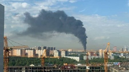 В Москве горит завод по производству истребителей