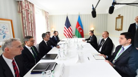 Ильхам Алиев встретился с госсекретарем США Энтони Блинкеном в Мюнхене - Обновлено