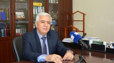 Ильхам Алиев наградил Аскера Расулова орденом