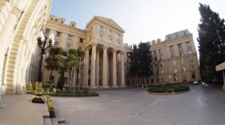 Главы МИД Азербайджана и Казахстана обсудили сотрудничество в транспорте и энергетике