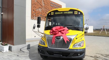 Qazaxıstan xalqından Azərbaycan uşaqlarına hədiyyə