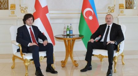Началась встреча Президента Ильхама Алиева с премьер-министром Грузии один на один