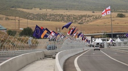 Дорога к грузино-армянской границе закрыта для всех видов транспорта