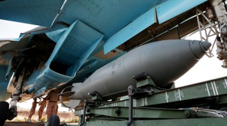 Российские самолеты уронили авиабомбы на Белгородскую область