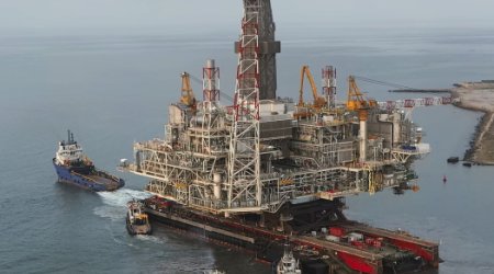 ВР объявила о начале добычи нефти с Azeri Central East