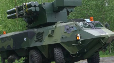 Макрон объяснил, почему не передает Украине ПВО