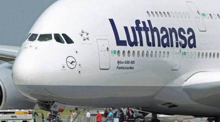 “Lufthansa” Tehrana uçuşların dayandırılması müddətini uzadıb