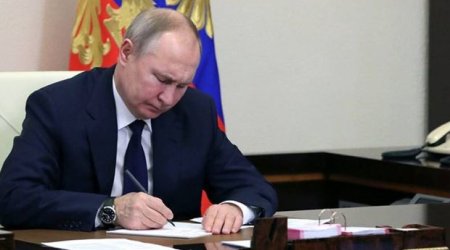 Putin Rusiya hökumətinin yeni tərkibini təsdiqləyib