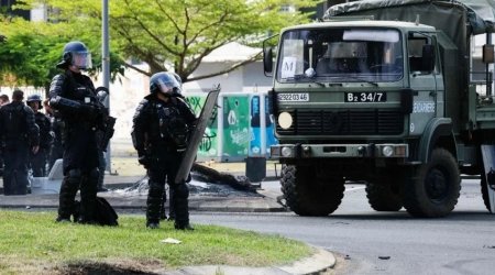 Франция направит еще 1 тыс. жандармов в Новую Каледонию