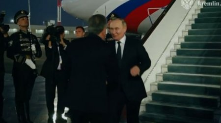 Putin Özbəkistanda səfərdədir - Video