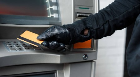 Daha 23 nəfərin bank kartından pul oğurlanıb - DİN