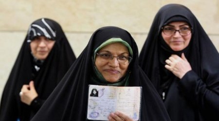 В Иране впервые женщина зарегистрировалась для участия в выборах президента республики