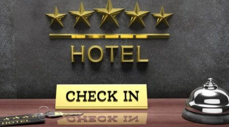 Средняя цена в 5-звездочных отелях в Азербайджане снизилась на 24%