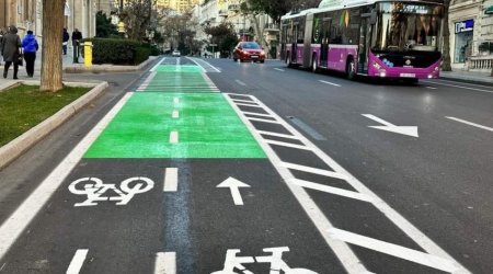 Velosiped yollarında hərəkət edən digər avtomobillərin sürücüləri 100 manat cərimə ediləcək