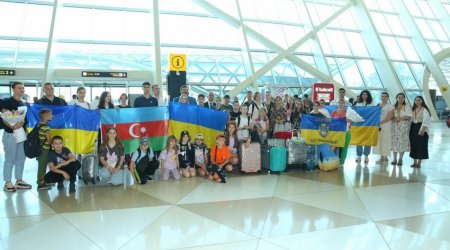 Очередная группа украинских детей прибыла в Азербайджан в целях реабилитации