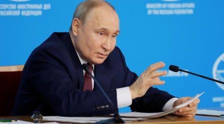 Путин предложил закончить войну