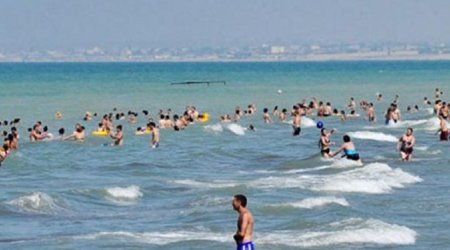 На пляжах Абшерона морская вода прогреется до 27 градусов тепла