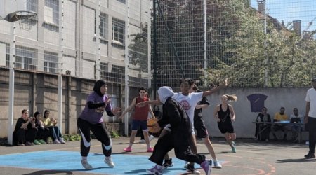 Amnesty International Olimpiya Oyunlarında Fransada hicab qadağasına qarşıdır