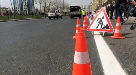 На улице Ахмедбека Агаоглу в Баку движение автомобилей будет ограничено