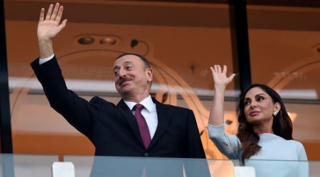 Prezident və xanımı Hidayət Heydərova zəng ediblər