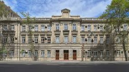 Rəqəmsal İnkişaf və Nəqliyyat Nazirliyi binanın təmirinə 80 min manatdan çox vəsait xərcləyəcək