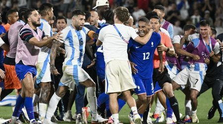 Fransa və Argentina futbolçuları arasında dava düşüb - Video