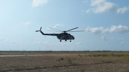 Azərbaycan hərbi vertolyotları göyə qaldırıb