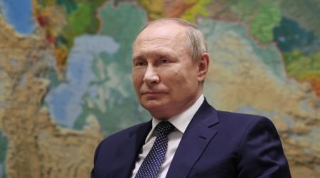 Putin Təhlükəsizlik Şurası ilə Ukraynadakı müharibəni müzakirə edib