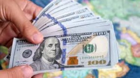 Banklar hərracda dollar alışını azaldıb