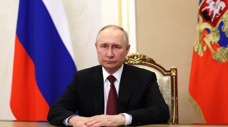 Vladimir Putin Harrisi seçkilərdə favorit saydığını bildirib