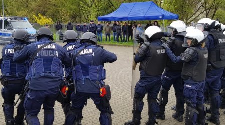 В Польше полиция пригрозила властям страны массовыми протестами