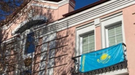 Qazaxıstan Ukraynadakı vətəndaşlarına çağırış edib