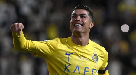 Cristiano Ronaldo becomes first man to score 900 career goals