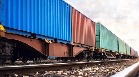 Azerbaijan considers launching Astara-Baku-Astrakhan container train
