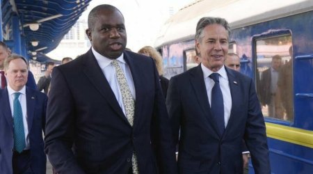 Blinken, Lemmy arrive in Kyiv