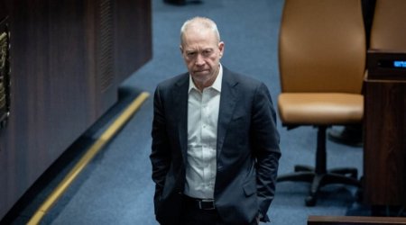 'Win or resign': Reservists confront Defense Minister Gallant over Gaza war strategy