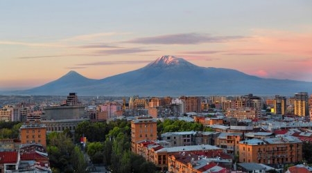 Int'l study: Yerevan lags behind Baku in several economic indicators