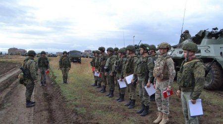 Rusiya hərbçiləri Ermənistanda təlim keçir