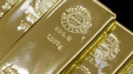 Gold price breaks $2,800 per ounce for first time in history