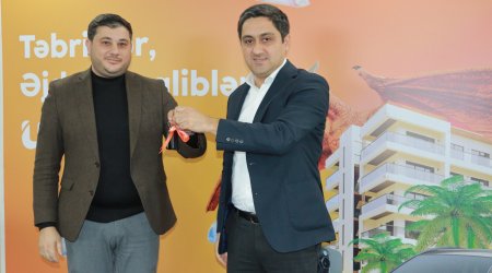 Unibank “Əjdaha” lotereyanın növbəti qaliblərinə hədiyyələri təqdim edib