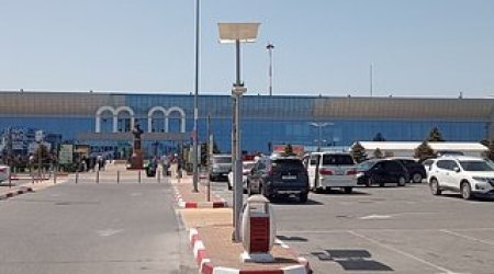 Аэропорт Махачкалы приостановил работу из-за возможной атаки беспилотников
