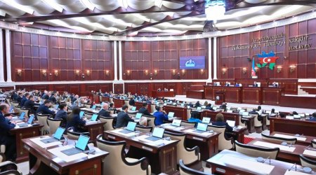 Парламент принял в первом чтении поправки в Миграционный кодекс