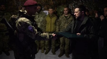 Ukraine's Zelenskiy visits embattled frontline towns